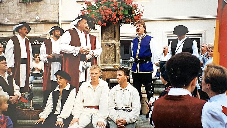 1996 wurde das erste historische Stadtspektakel in Kronach er&ouml;ffnet.