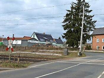 Der Bahnübergang in Altendorf  Archiv: Ronald Rinklef