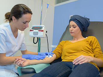 woman receiving a chemotherapy