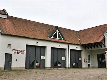Im Feuerwehrgerätehaus könnte Wonfurt im Notfall bis zu 16 Asylbewerber für die Dauer von bis zu sechs Wochen aufnehmen.  Fotos: Ulrike Langer