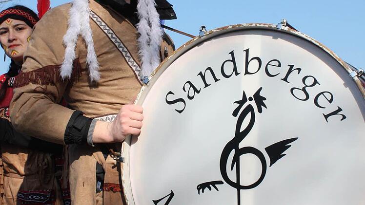 Eindrücke vom Faschingszug in Steinach.  Foto: Robert Huger