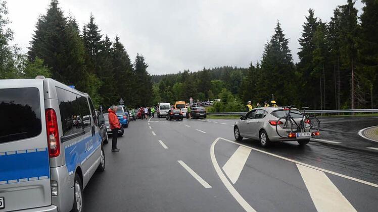 Rennsteig-Staffellauf in Tettau.  Foto: Karl-Heinz Hofmann