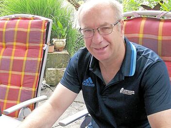 Gerald Makowski ist mit einigen Ver&auml;nderungen im Amateurfu&szlig;ball nicht gl&uuml;cklich. Vor allem die immer gr&ouml;&szlig;ere Anzahl von Spielgemeinschaften und Fusionen von Vereinen bereitet dem Spielgruppenleiter aus Ebelsbach Sorgen. Dies sei f&uuml;r ihn "keine L&ouml;sung".  Foto: Ralf Naumann