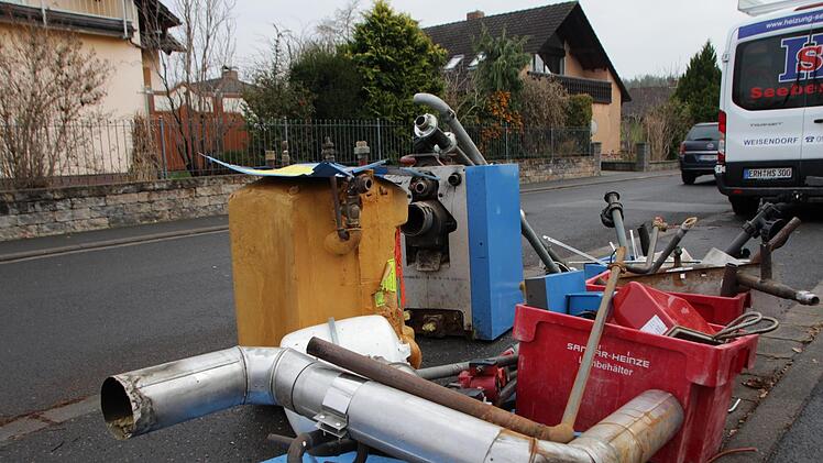 Viele alte Heizungen - wie diese hier in Höchstadt-Süd - könnten durch umweltfreundlichere ersetzt werden.  Fotos: Andreas Dorsch