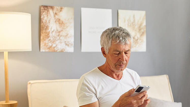 Wer das Haus nicht mehr verlässt, muss mit einigen negativen gesundheitlichen Folgen rechnen.