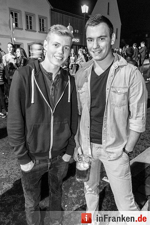 Sandkerwa: Partyfotos