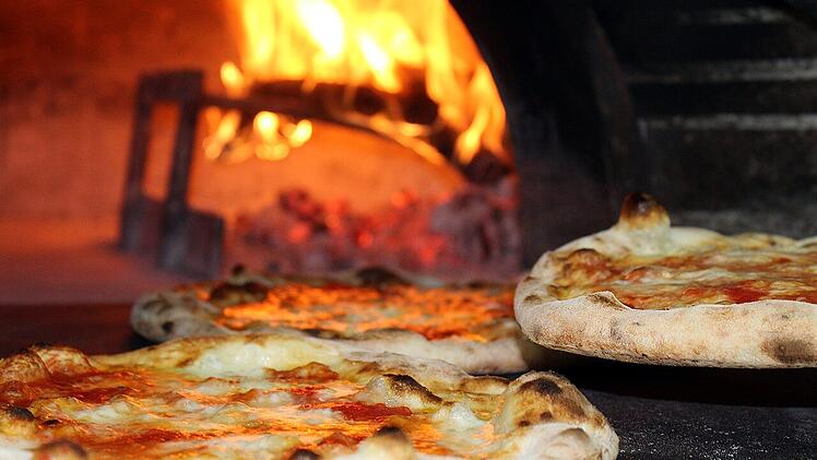 Pizza aus dem Holzofen ist immer ein Genuss.