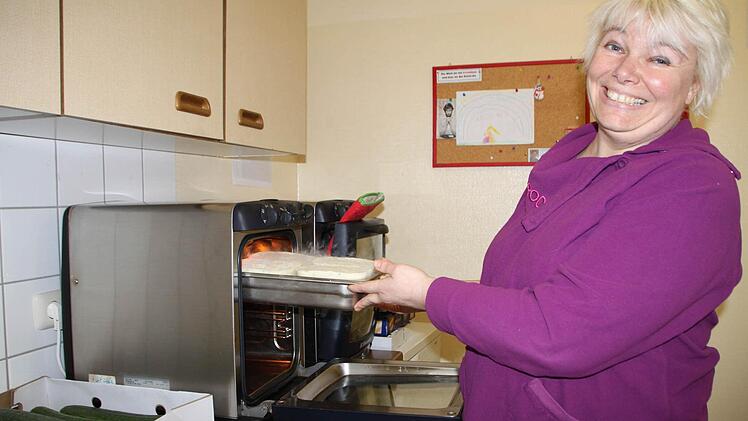 Küchenfee Sabine Ringhofer-Will schätzt portionierbare Tiefkühlkost.