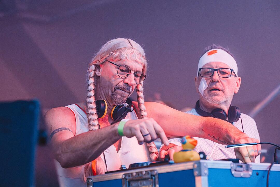 DJ Franky und DJ Matze lie&szlig;en die Halle beben!