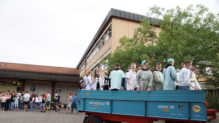 Abischerz am Frobenius-GymnasiumFoto: Arkadius Guzy