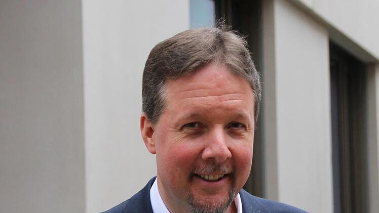 Thomas Menz tritt für die aktuell zweitgrößte Fraktion im Kreistag, die SPD, an. Foto: Benedikt Borst