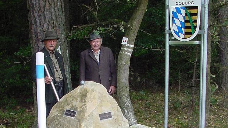 Dieses Denkmal an der Landkreisgrenze Haßberge, Hildburghausen und Coburg bei Dürrenried.