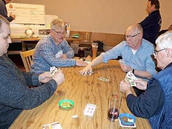 Die Kartler waren konzentriert bei der Sache. Foto: Richard Sänger