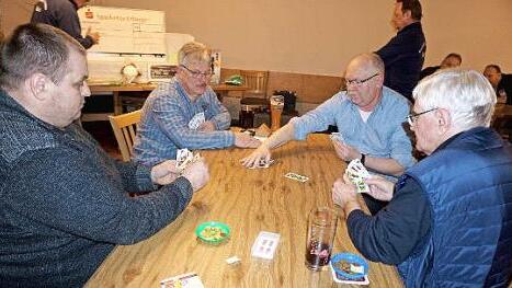 Die Kartler waren konzentriert bei der Sache. Foto: Richard Sänger