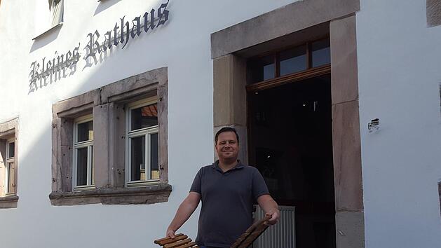 Jonas M&uuml;ller ist der neue Wirt im "Kleinen Rathaus". Foto: Alexander Hartmann
