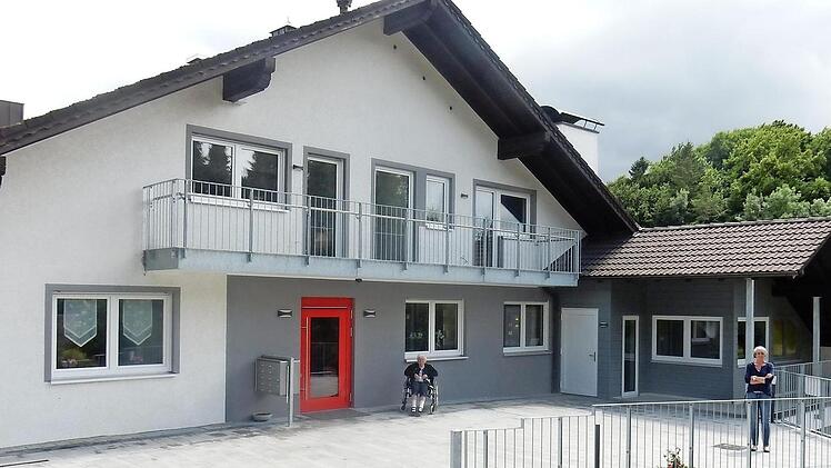 Dieses ehemalige Wohnhaus in Affalterthal ist jetzt ein Heim für "betreutes Wohnen". Foto: Reinhard Löwisch