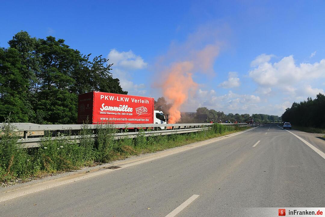 Großübung auf A73 bei Breitengüßbach