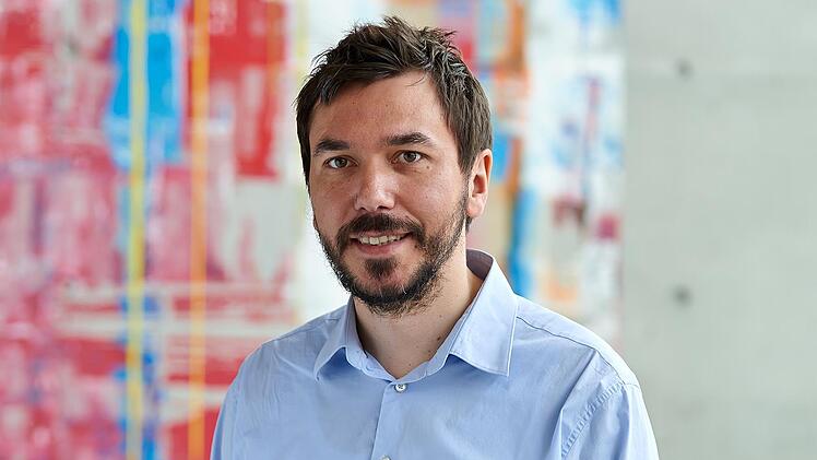 Prof. Mario Tvrtkovic.