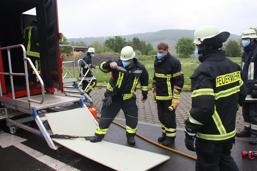 FEuerwehr-Brandcontainer