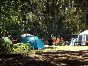 Erlangen bietet Betreuung für Sommerferien an - Sommerzeltlager, Foodcamp & Co.