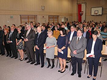 Zum Abschluss des Jahresempfanges der Gemeinde Untermerzbach wurden das Frankenlied und die Bayernhymne von den Teilnehmern gesungen.  Fotos: Helmut Will