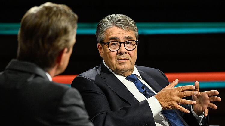 Im Gespr&auml;ch mit Markus Lanz st&auml;rkte Sigmar Gabriel dem Bundeskanzler den R&uuml;cken und erkl&auml;rte, dass die SPD vom Erfolg von Merz profitieren w&uuml;rde.