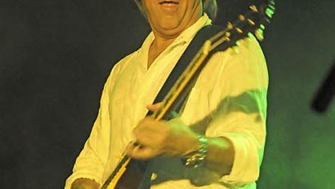 Kein Mainstream: "Converted" spielt die großen Hits aus den 60er-, 70er- und 80er-Jahren.