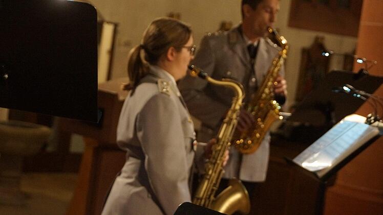 Weihnachtskonzert mit dem  Heeresmusikkorps Veitshöchheim Foto: Arkadius Guzy