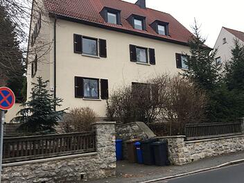 Auch das Haus in der Jean-Paul-Straße 7 könnte bei den Ermittlungen der Staatsanwaltschaft eine Rolle spielen. Es wurde 2013 von der Städtebau Kulmbach GmbH verkauft.Foto: Stephan Tiroch