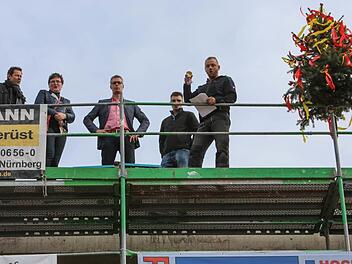 Richtfest auf dem Schul-Neubau in Kersbach im Oktober 2016 Foto: Barbara Herbst