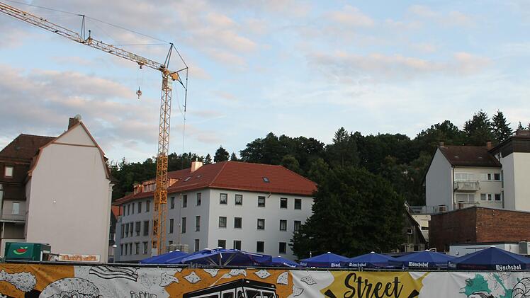 Das Street Food Festival gastierte zum dritten Mal in Kulmbach - am dritten Standort. Veranstalterin Angelina Gläsmann war mit dem neuen Platz zufrieden.