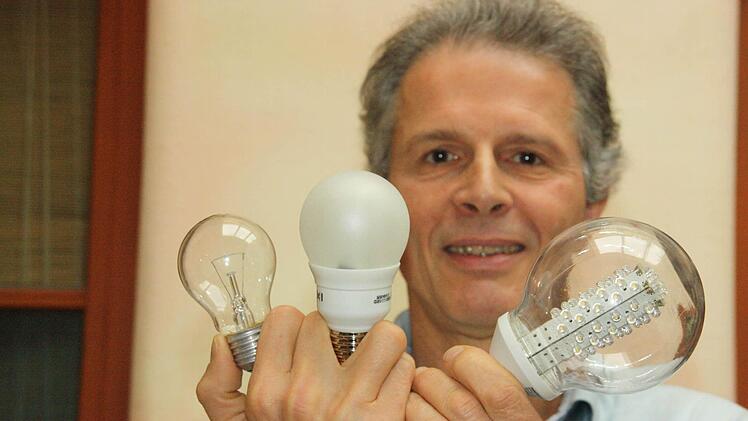 Es werde Licht: Wenn Moldan eine Glühlampe mit Energiesparlampe und LED vergleicht, schneidet das klassiche Leuchtmittel am besten ab.