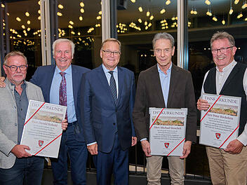 Bamberg: Persönlichkeiten ausgezeichnet - haben städtischen "Leistungs- und Breitensport möglich gemacht"