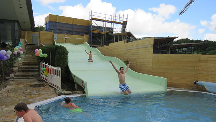 Landkreis Bayreuth: Therme Obernsees &ouml;ffnet beliebte Breitrutsche wieder