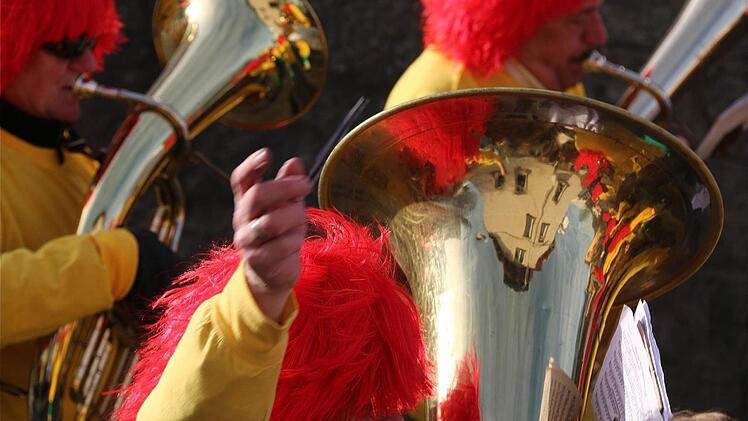 Faschingszug Schwärzelbach  Foto: Gerd Schaar
