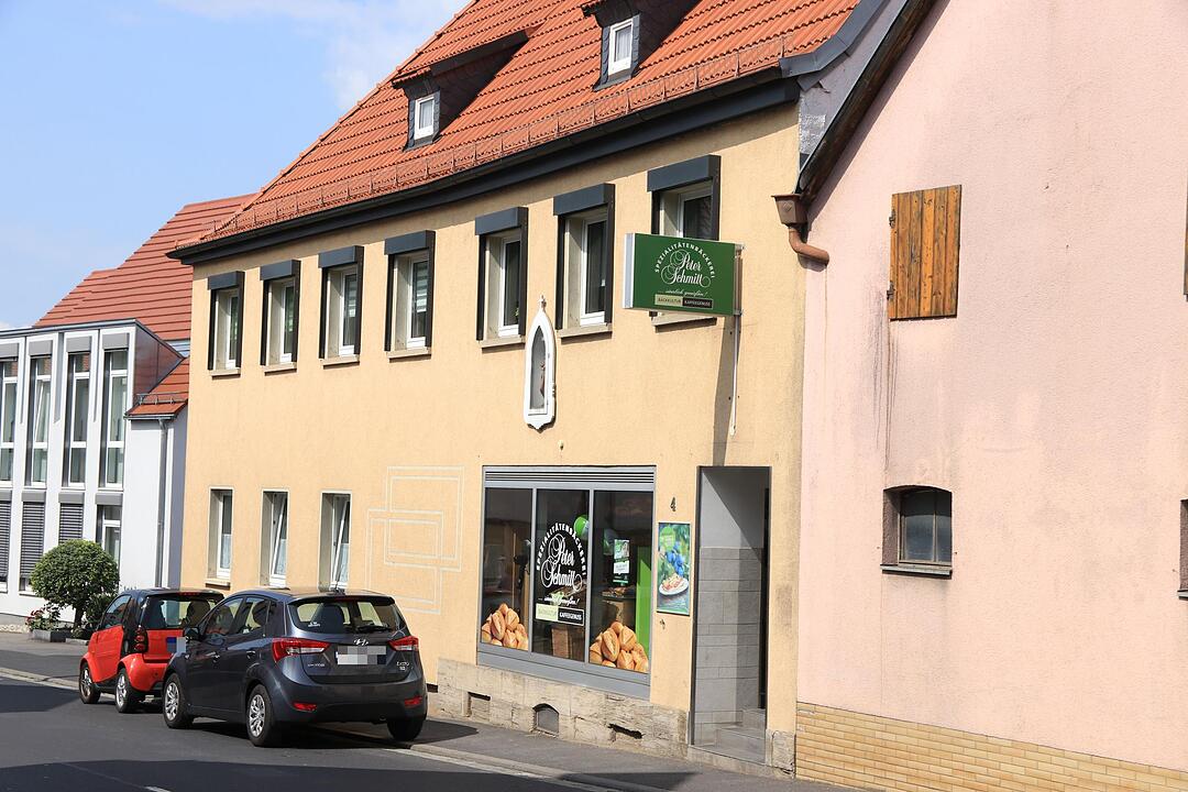 Nach bewaffneten Überfallen in Saal und Nüdlingen: Polizei bittet um Zeugenhinweise