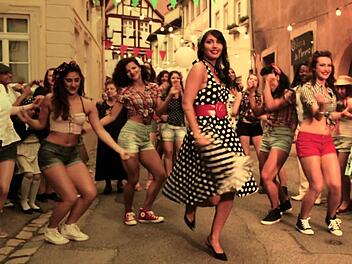 Auch das Warner-Music-Video zu Vito Lavitas Sommerhit "Danzare" entstand in Bamberg, zu sehen bei youtube.