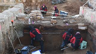 Spektakuläre Grabungsfunde: Geschichte von Lichtenfels muss neu geschrieben werden