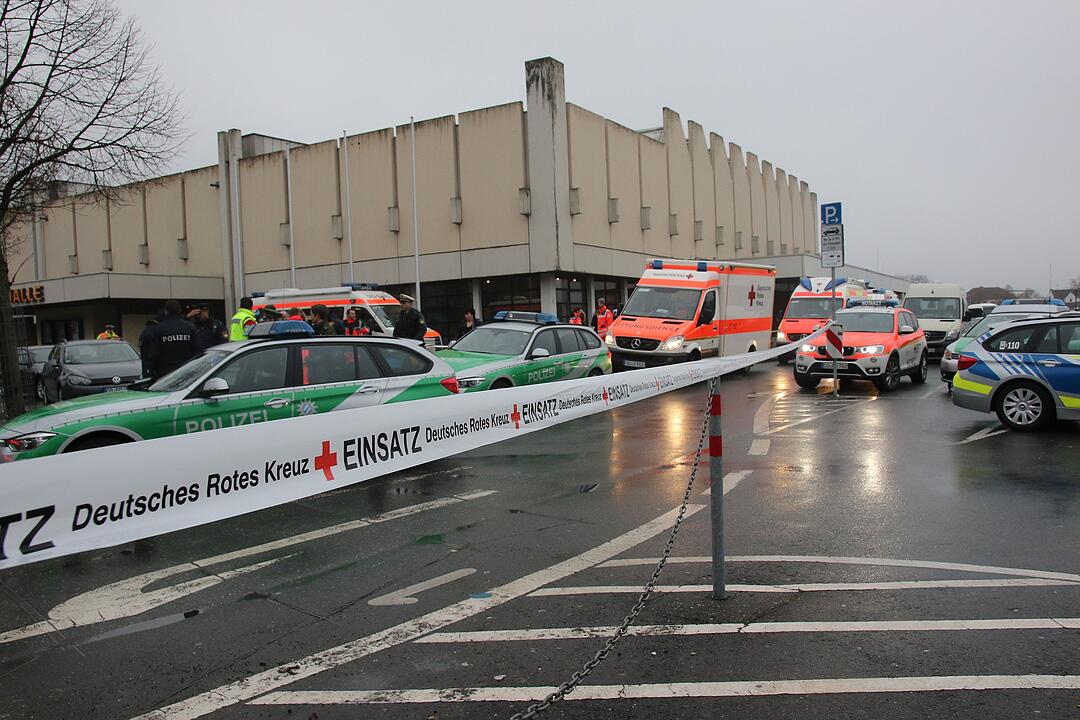 Coburg: SEK-Einsatz in Wohnung an Angerturnhalle – Haus wurde gestürmt