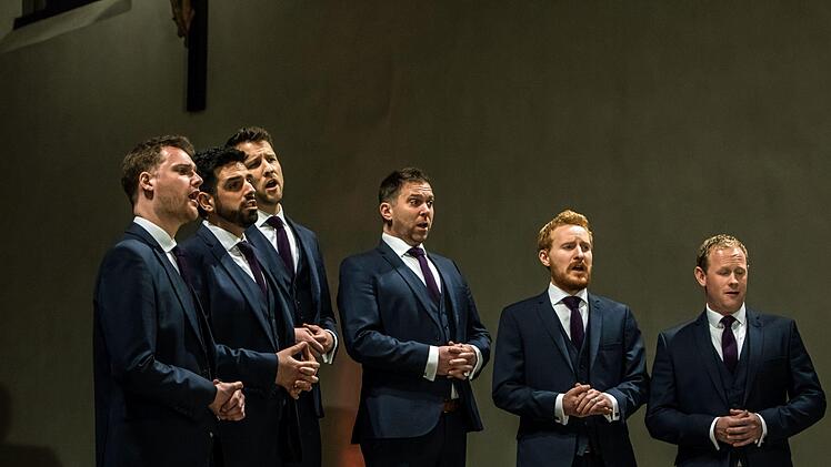 Eindringliches Gastspiel: Das Vokalsextett The Queen's Six gastierte in der Coburger Morizkirche.Foto: Jochen Berger