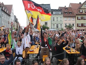 Toooooooor! Thomas Müller schießt das 1:0. Fotos: Jürgen Gärtner
