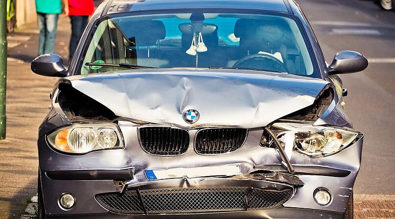 Rund 25.000 Euro Schaden bei Unfall im Kreis Lichtenfels