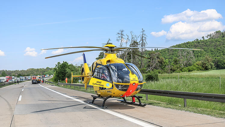 Geisterfahrerunfall: Ein Toter und mehrere Schwerverletzte