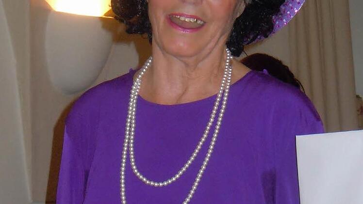 Anneliese Heppt trat als "Frau von Welt" auf. Foto: Anneliese Albert