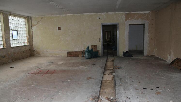 In den Verwaltungstrakt soll ein Bettenhaus kommen. Foto: Sonny Adam