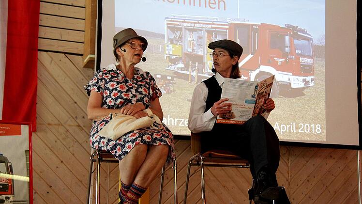 Das Duo "Trampel & Schnösel" hatte eine eigene Kabarettnummer für Wilhelm Oed geschrieben.  Foto: Richard Sänger