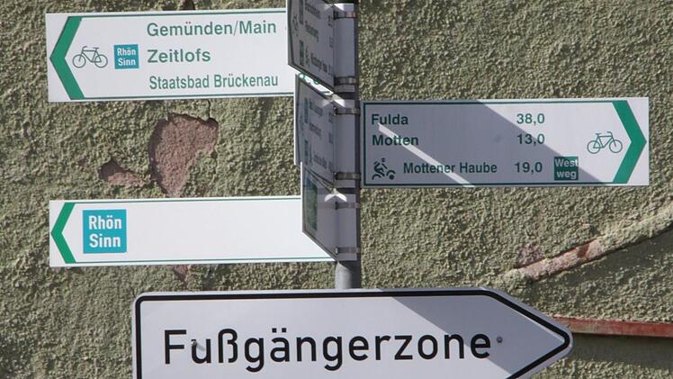 Schilder am Frankfurter Hof; Foto: Ulrike Müller