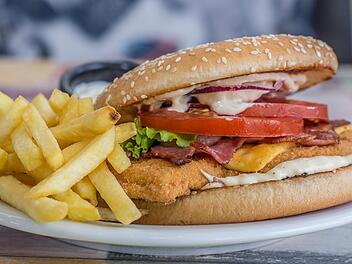 Preise bei Burger King und McDonald's steigen.