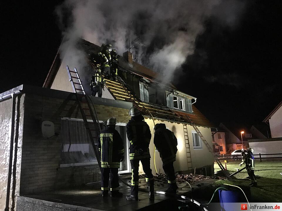 Wohnhausbrand in Dechsendorf/Erlangen