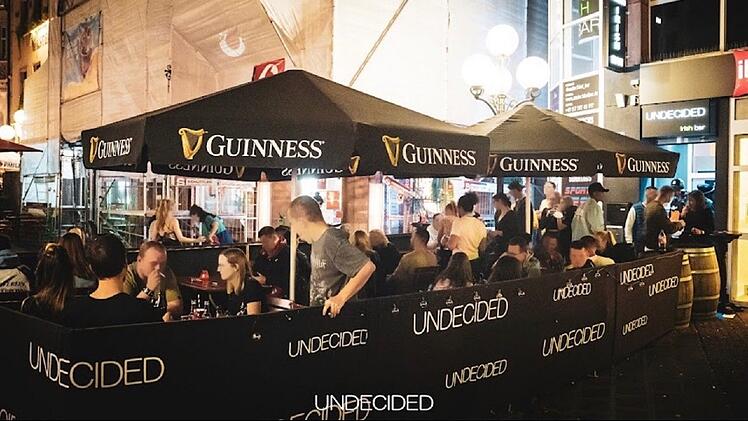 Undecided-Bar